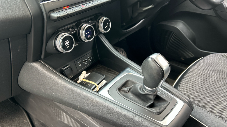 Renault Captur 1.5 dCi 115 S Edition 5dr EDC Diesel Hatchback